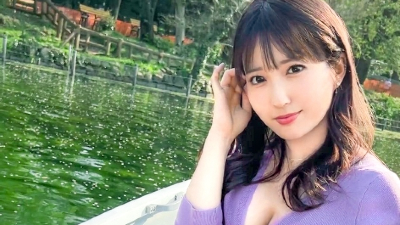 〜脳汁の素人連発〜 かすみさん 27歳 レス中の欲求不満従順妻の極上無比なボディがあぶない放課後で躍動する！まさに王道を行く！若妻や巨乳はもちろん、人妻好きを搾り取る大ボリュームの痴女特盛パック！[300MIUM-824]