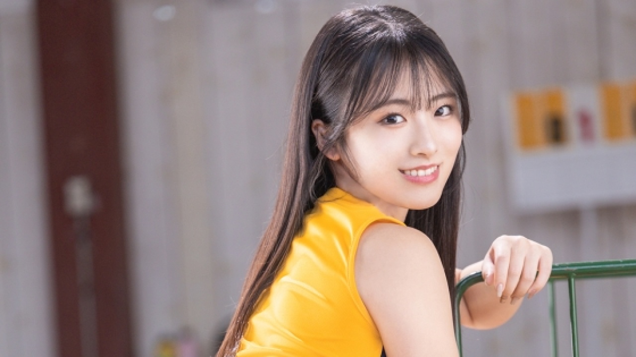 絶頂！度肝を抜かれる、中森ななみだから実現した完全無欠なスポーツと美尻の融合！緊張する初対面で展開される尻フェチ・パイパン・コスプレの神連携をその目に焼き付けて発情する！【完全燃焼】[ABF-222]