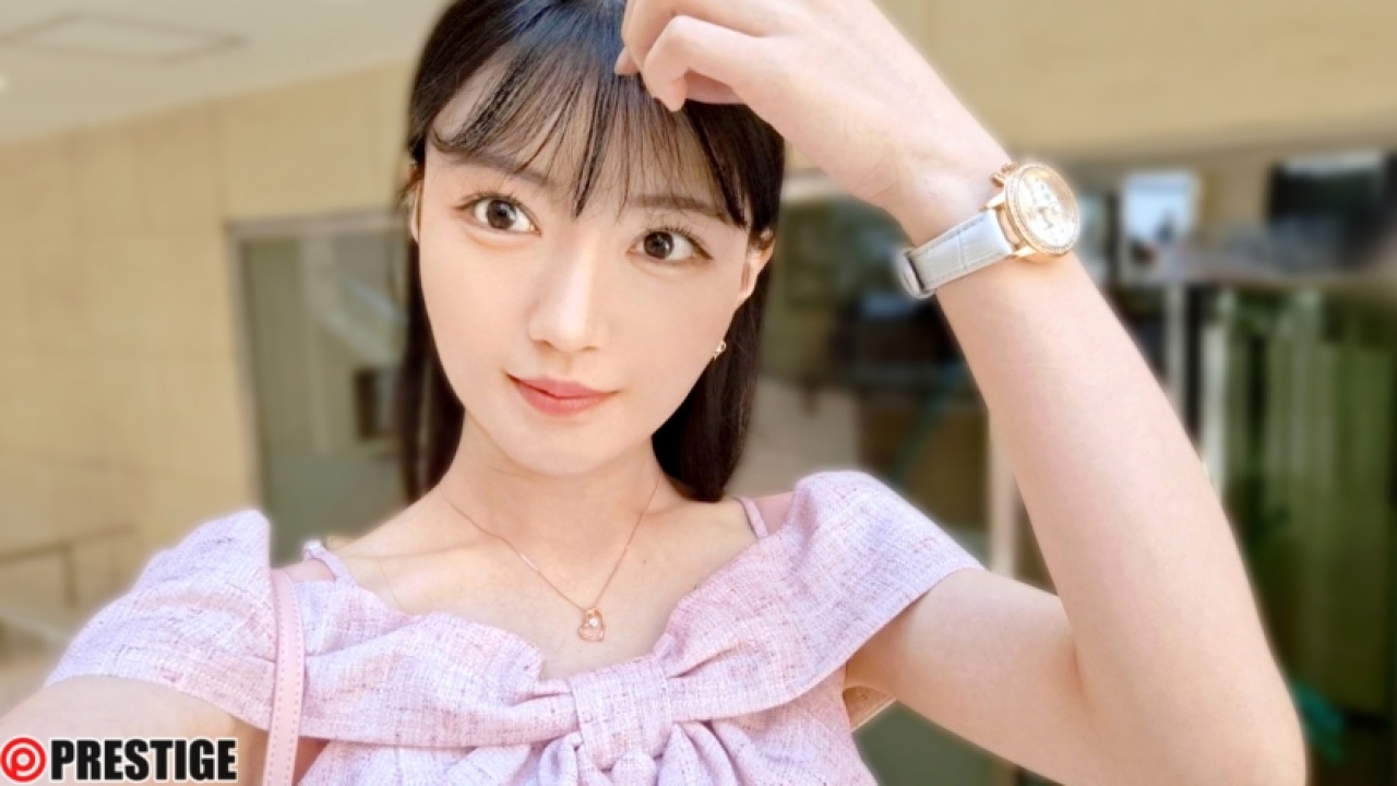 【脳汁確定】三佳詩が魅せるハメ撮り×パイパンの超大作！息つく暇もない！美乳や顔射好きにはたまらない、ドキドキのお泊まりでのドエロいすぎる理性を飛ばす姿を完全収録！[ABF-303]
