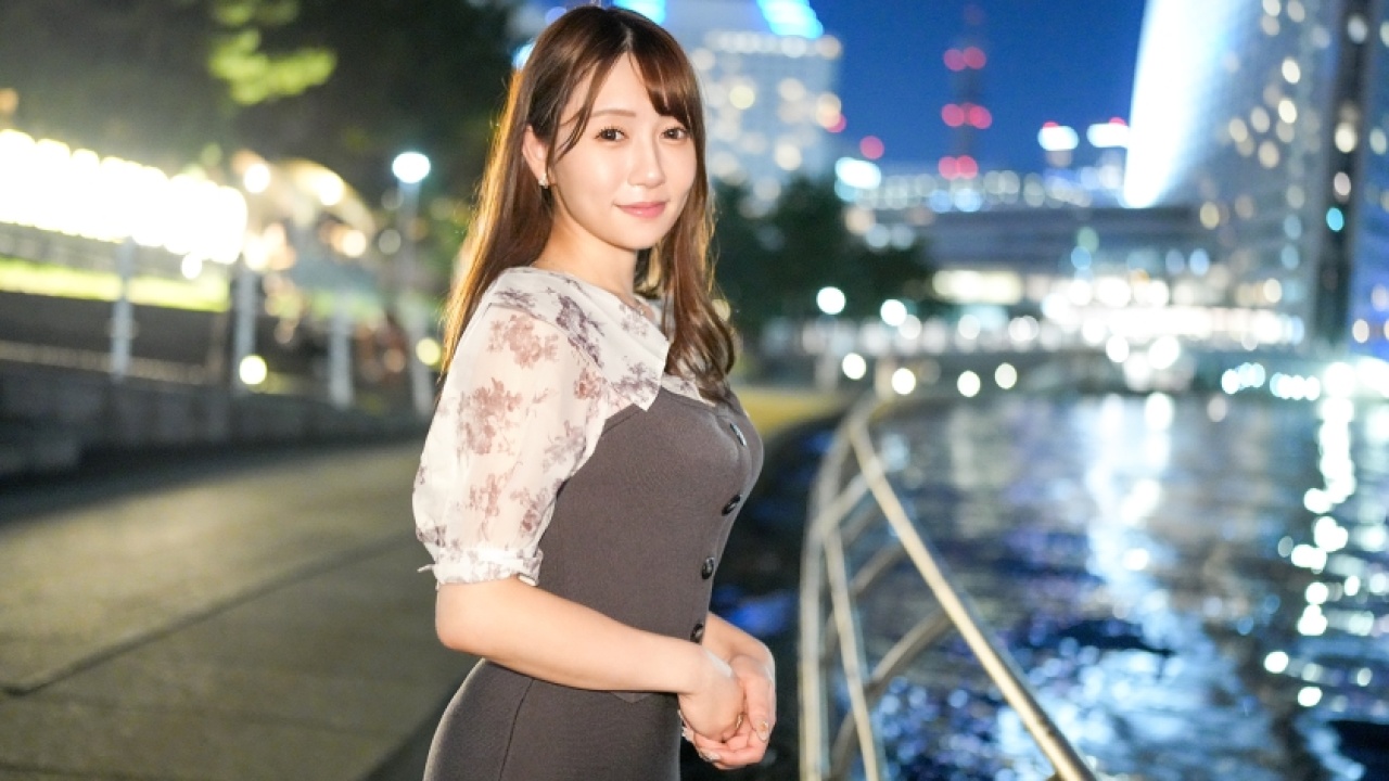 【悶絶確定】ゆら 27歳 サロン受付が魅せるパイパン×素人の超大作！息つく暇もない！初撮りやお姉さん好きにはたまらない、終電逃しの夜でのハメを外したすぎる理性を飛ばす姿を完全収録！[SIRO-5420]