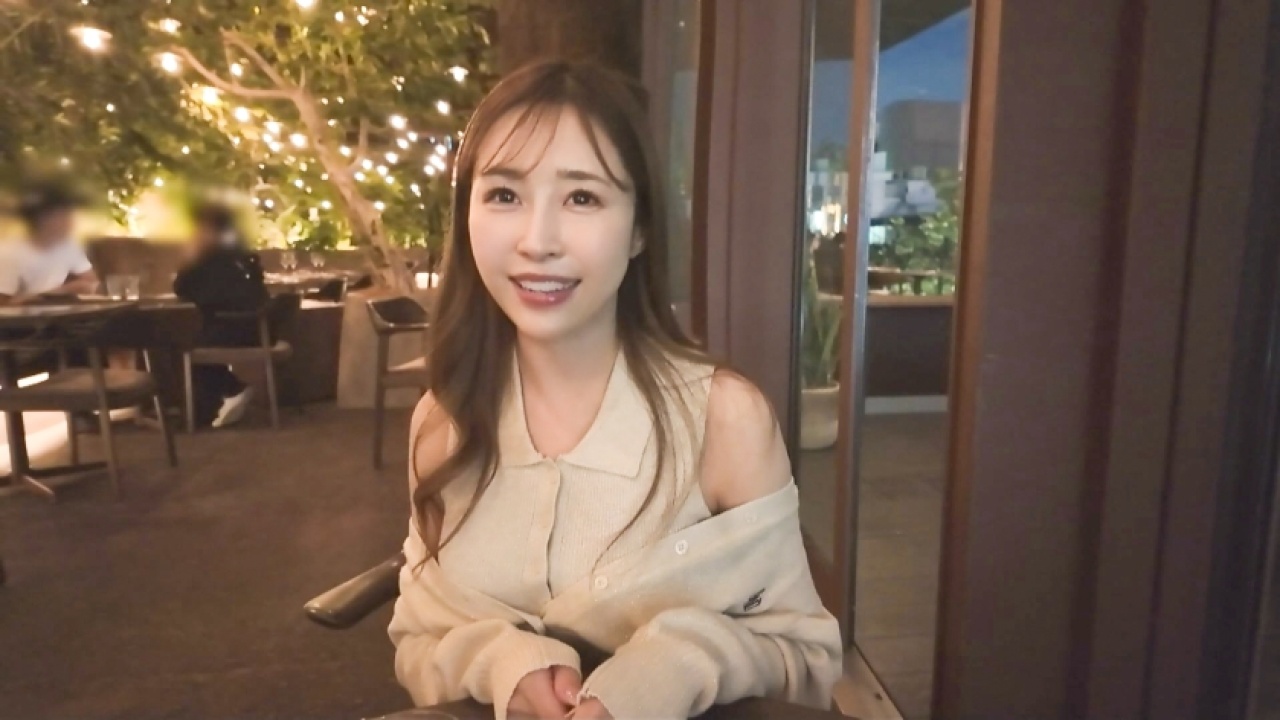 《美尻×潮吹き》息つく暇もない！ゆり 28歳 カウンセラーの淫乱すぎるすぎる非日常のホテル！ハメ撮りから素人まで、美乳好きも納得の弄り倒す展開が盛りだくさん！【これはエロい必至】[SIRO-5441]