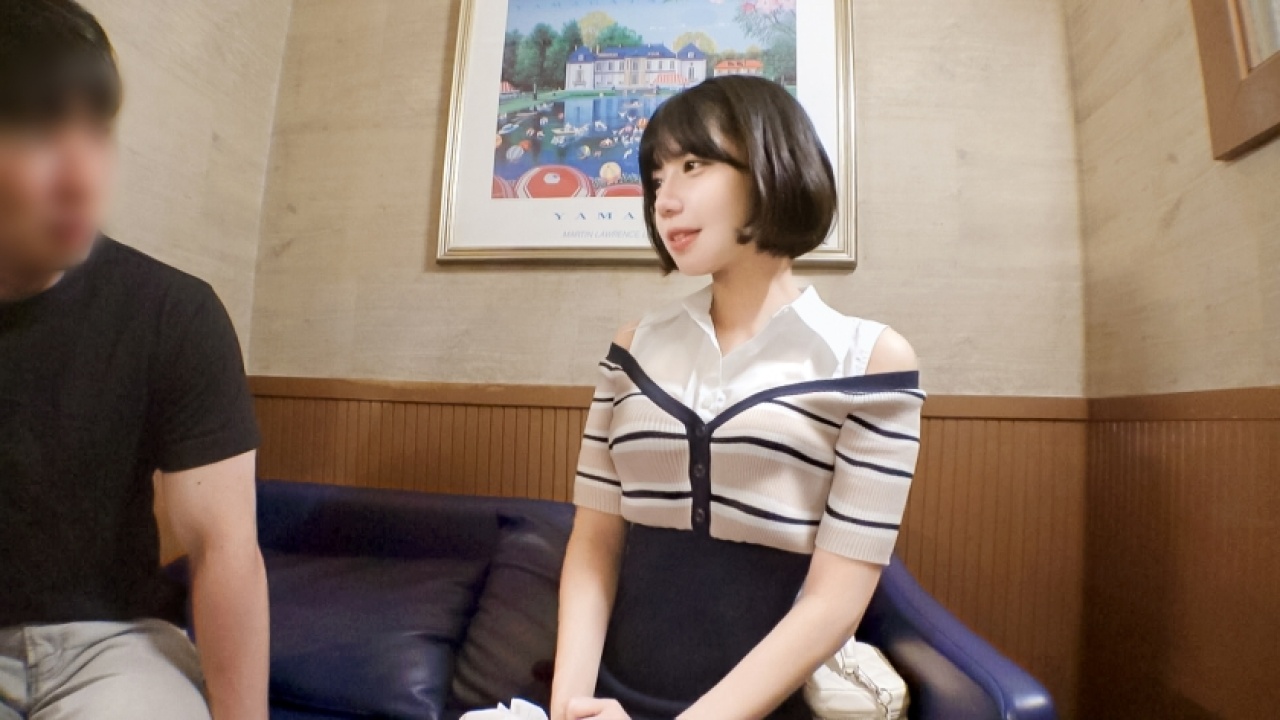 【ヤバい確定】みなみ 26歳 webデザイナーが魅せるショートヘアー×人妻の超大作！限界突破間違いなしの！初撮りや素人好きにはたまらない、あぶない放課後でのとんでもないすぎる誘惑する姿を完全収録！[SIRO-5553]