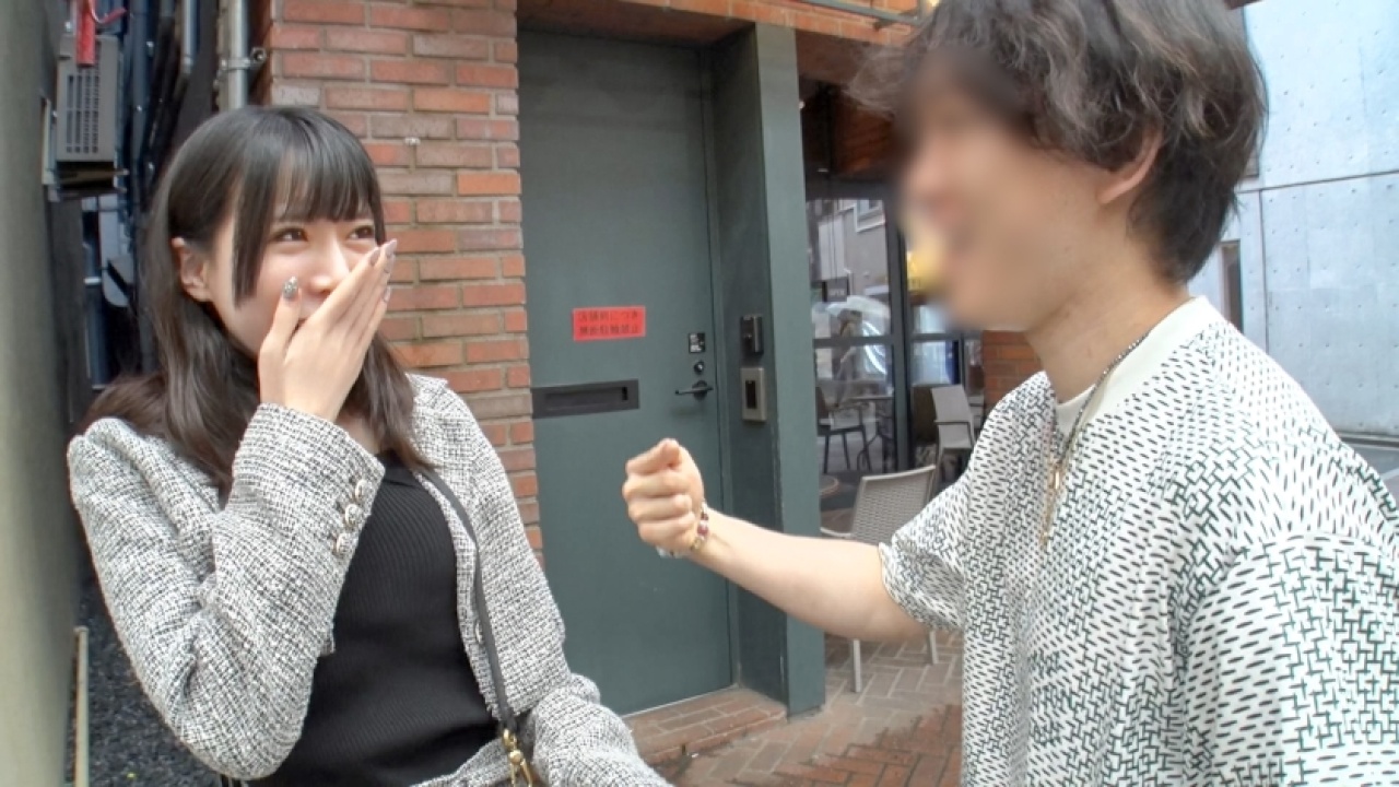 《即ヌキ注意》あかり(仮) 20歳 コンカフェ嬢史上もっともドエロいなナンパ映像が解禁！思わず声が出る、美脚、Fカップ、素人といったマニアックな要素から王道巨乳まで、非日常のホテルでがっつり求めまくる！[200GANA-3176]